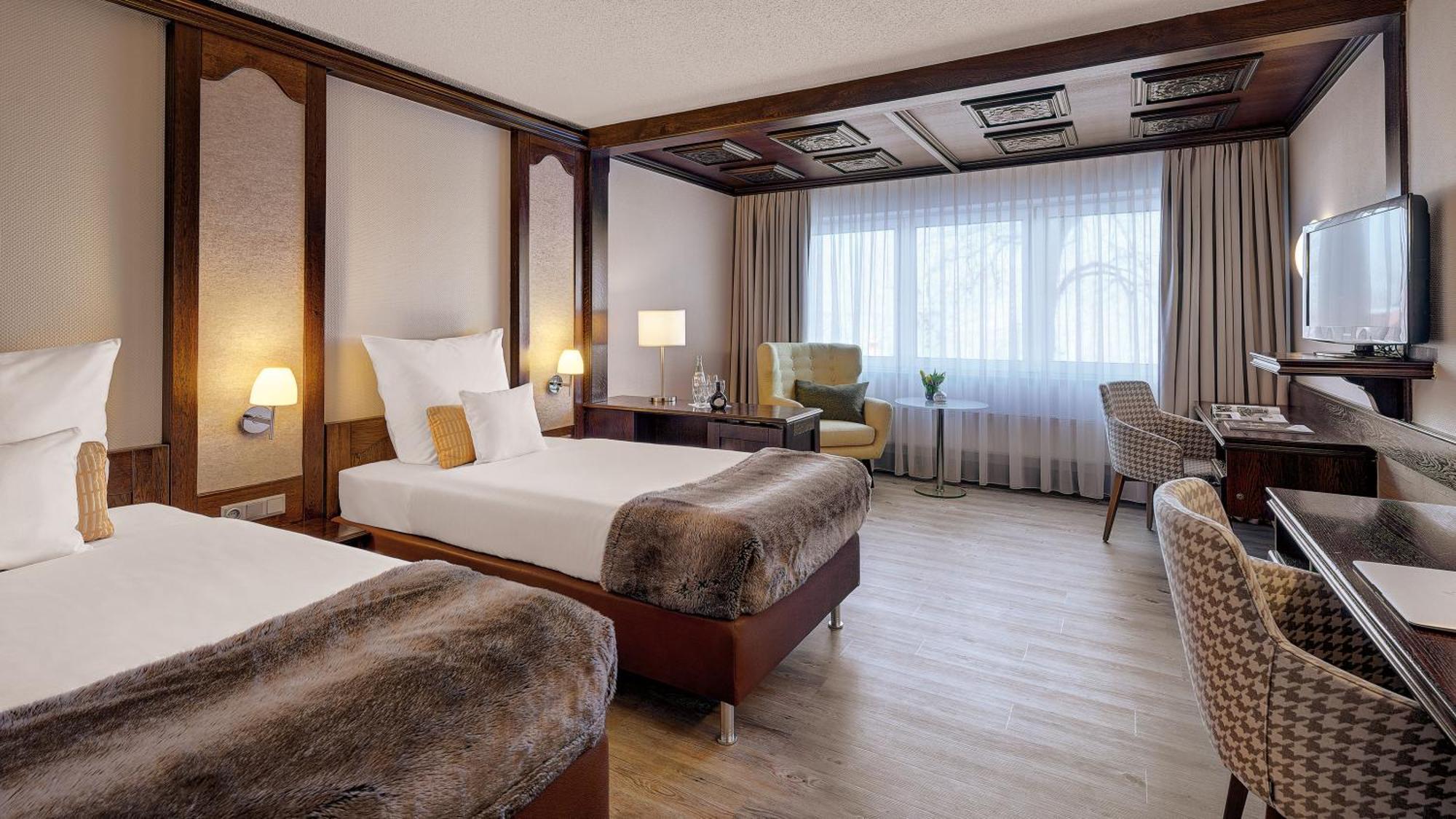 Hotel Central Hof  Bagian luar foto