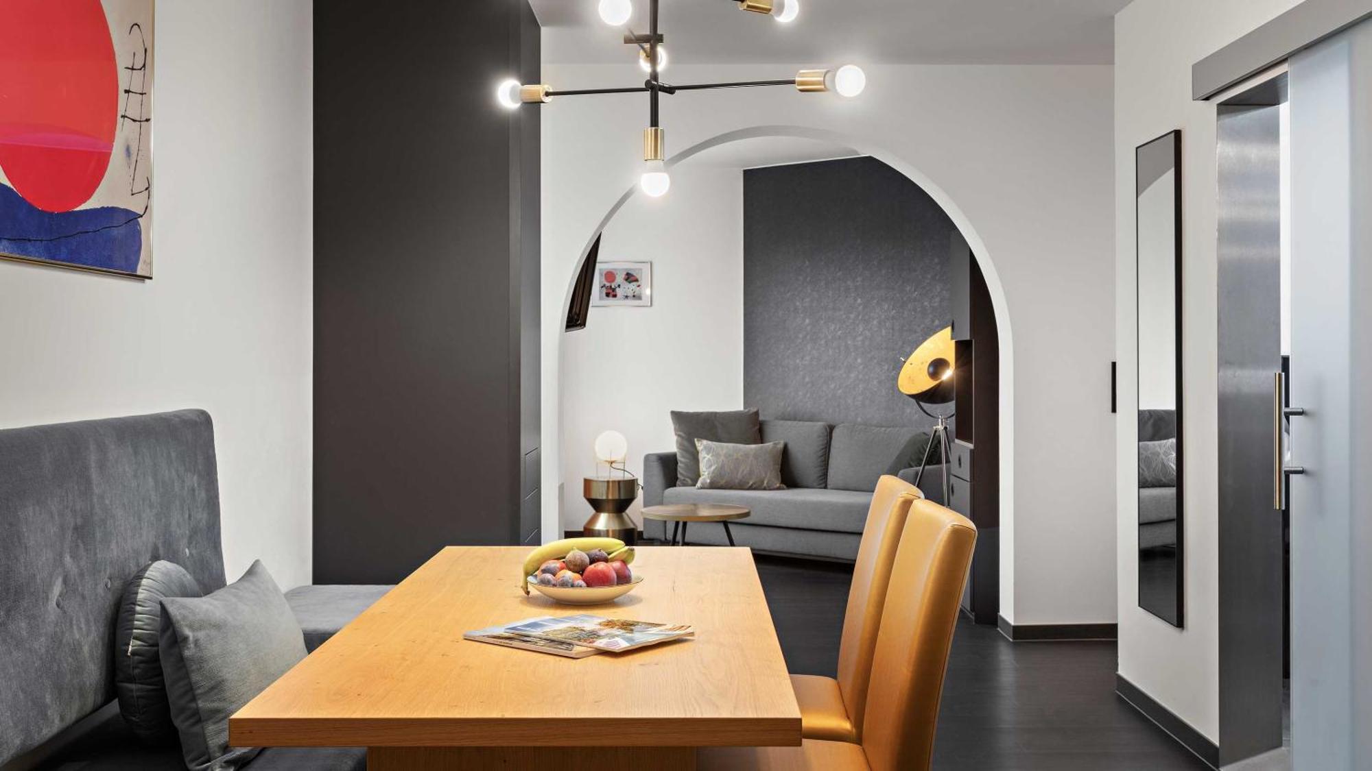 Hotel Central Hof  Bagian luar foto